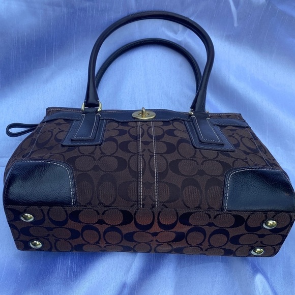 Coach 11062  Hampton Signature Handbag Brown on Brown - Picture 14 of 16